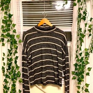 Long sleeve turtle neck